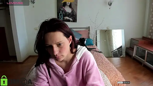 Lily Viola online show from 04/23/26, 07:48