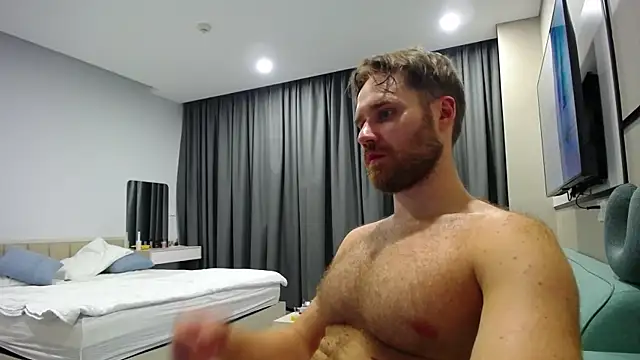 LorenzoLux online show from 04/07/26, 03:36