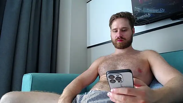 LorenzoLux online show from 03/05/26, 04:31