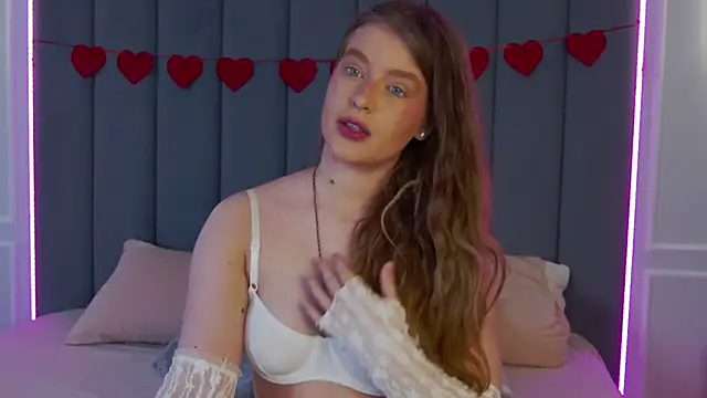 Snapshot of Mila_Hart chatting on 03/01/26, 06:41 Mila Hart online show from 03/01/26, 06:41