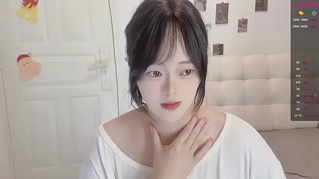 sunny-ly online show from 04/10/26, 06:48