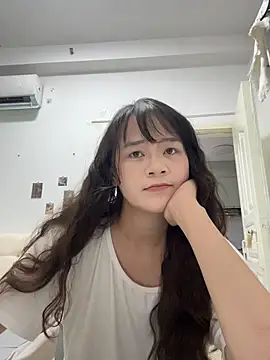 sunny-ly online show from 03/30/26, 01:56