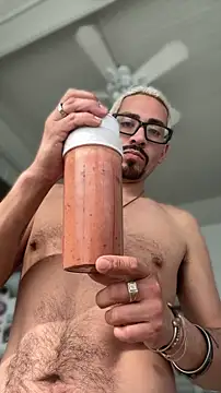 JacobdelaO online show from 04/14/26, 04:56