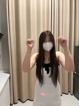  xiaoxinxin  online show from 03/10/26, 01:37