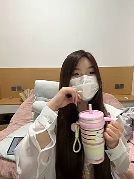  xiaoxinxin  online show from 03/03/26, 08:32