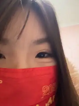  xiaoxinxin  online show from 02/12/26, 03:17