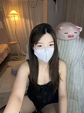 xiaoxinxin  online show from 05/12/26, 01:17
