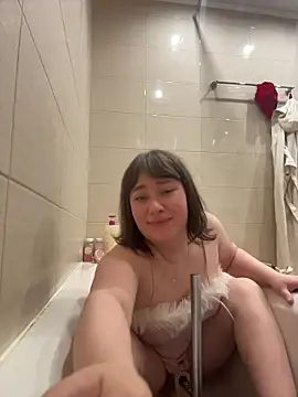 BettySquirtson online show from 01/15/26, 01:42