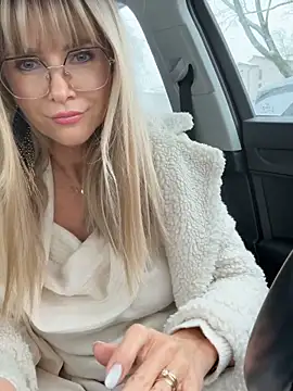 NaughtyNinky online show from 02/05/26, 12:56