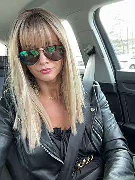 NaughtyNinky online show from 03/12/26, 01:04