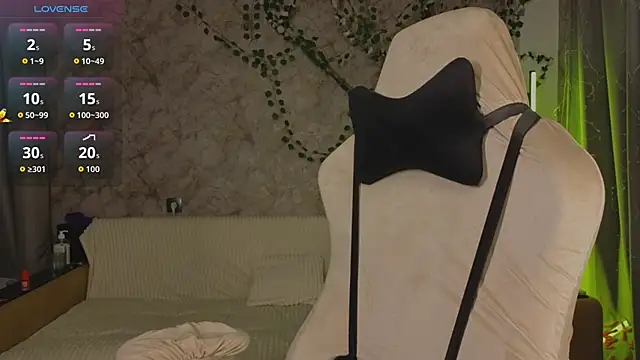 Necucubi02 online show from 04/24/26, 05:53