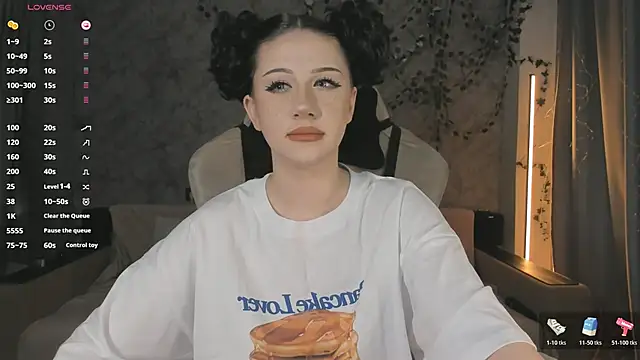 Necucubi02 online show from 05/30/26, 07:58