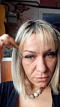 Snapshot of MissKryss chatting on 03/24/26, 03:17 MissKryss online show from 03/24/26, 03:17