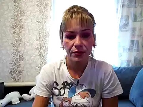 Snapshot of MissKryss chatting on 02/07/26, 11:40 MissKryss online show from 02/07/26, 11:40