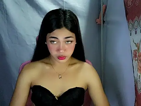 Snapshot of Margalona_ chatting on 03/04/26, 09:50 Margalona online show from 03/04/26, 09:50