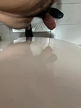 Johnlim880 online show from 01/14/26, 07:45