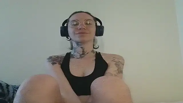 Dirty Pink online show from 03/26/26, 09:51