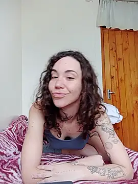 Dirty Pink online show from 01/14/26, 10:41