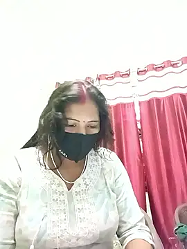 School hot teacher online show from 01/18/26, 03:54