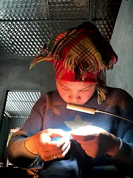 Minhkhue121 online show from 01/10/26, 05:25