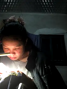 Minhkhue121 online show from 01/06/26, 03:54