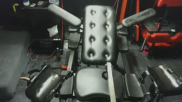 ashleyandtommy1 online show from 01/11/26, 08:38