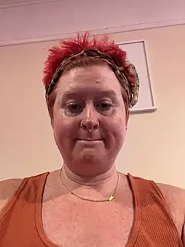 BustyRedxx online show from 06/11/26, 09:06