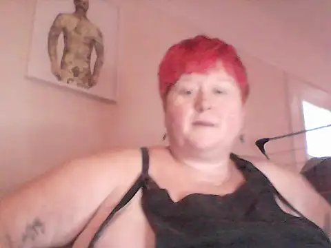 BustyRedxx online show from 06/03/26, 10:05