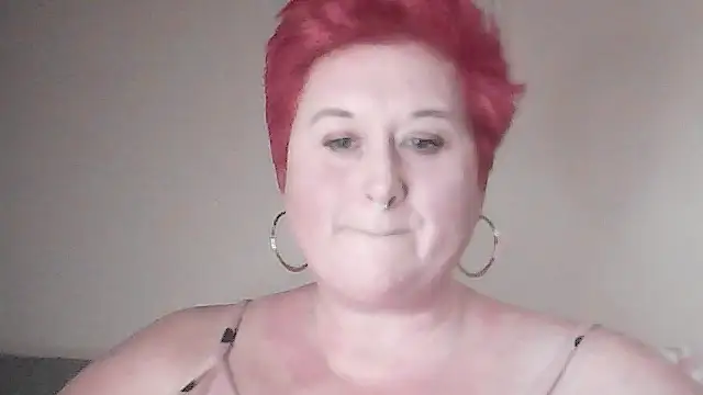 BustyRedxx online show from 03/04/26, 07:21