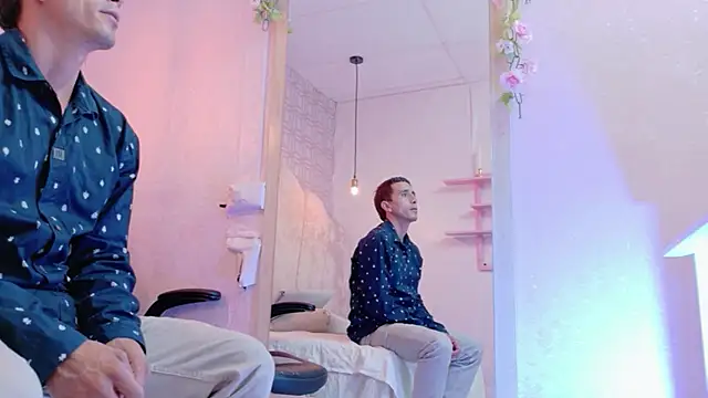 AdanNdEva online show from 01/13/26, 07:40