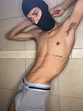 alexx 23cm online show from 01/15/26, 09:18