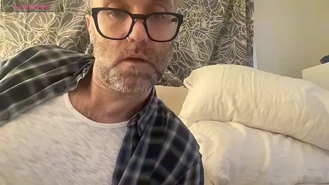 Snapshot of wolverinedream chatting on 02/03/26, 12:10 wolverinedream online show from 02/03/26, 12:10