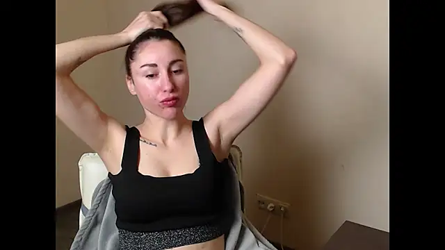 cammila horn online show from 02/03/26, 06:33