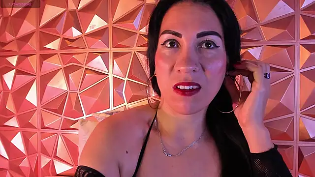 AmberJoyMilf online show from 03/28/26, 11:00