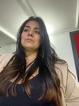 Snapshot of Bigbooty_sex chatting on 01/07/26, 04:17 Bigbooty sex online show from 01/07/26, 04:17