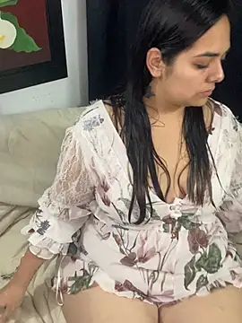 Snapshot of Bigbooty_sex chatting on 01/13/26, 04:16 Bigbooty sex online show from 01/13/26, 04:16