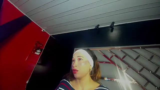 Clarita Hill online show from 03/24/26, 06:30