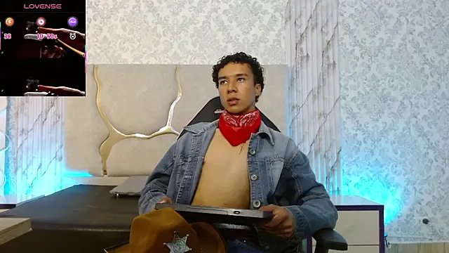 Zayn tay online show from 01/12/26, 07:20