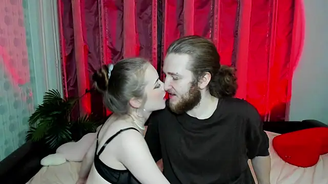 swiity room  online show from 04/08/26, 06:53