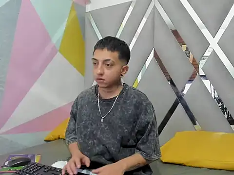 Mauro22  online show from 01/11/26, 03:41