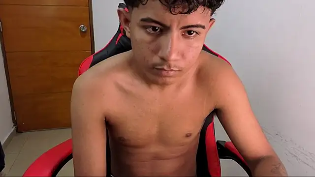 Alluringangel23 online show from 03/05/26, 02:41