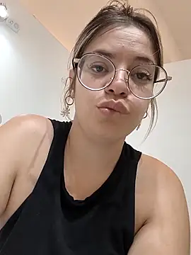 gisequeen online show from 02/11/26, 03:56