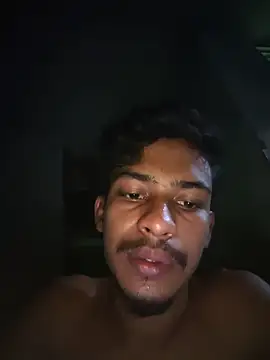 Snapshot of RAKIB5676 chatting on 05/20/26, 04:15 RAKIB5676 online show from 05/20/26, 04:15