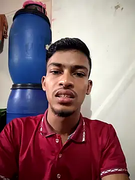 Snapshot of RAKIB5676 chatting on 04/13/26, 10:52 RAKIB5676 online show from 04/13/26, 10:52