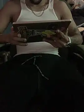 Snapshot of PRBoricua787 chatting on 04/14/26, 12:48 PRBoricua787 online show from 04/14/26, 12:48