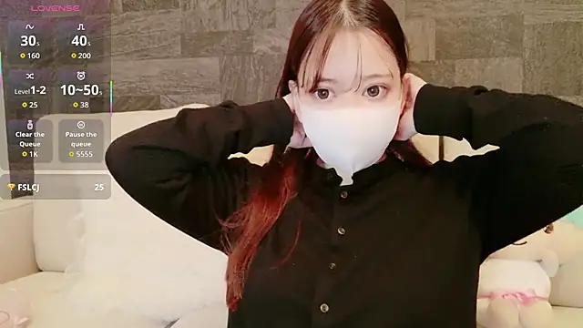 Mayu 000 online show from 04/17/26, 09:50