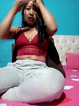 Saraa xx online show from 04/11/26, 01:13