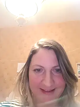 Stephania77727 online show from 01/13/26, 09:19