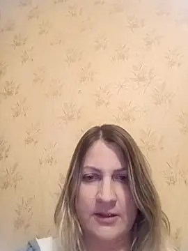 Stephania77727 online show from 01/05/26, 09:07