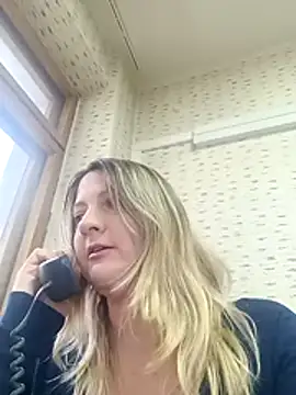 Stephania77727 online show from 01/06/26, 12:20